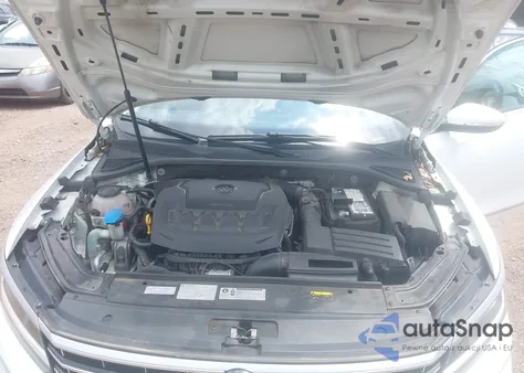 2019 Volkswagen Passat 2.0T Se R-Line from USA, damaged, VIN 1VWMA7A33KC003098